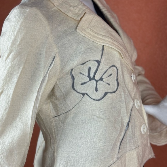Tribal Cream Blazer with Embroidered Floral Design - Picture 8 of 16